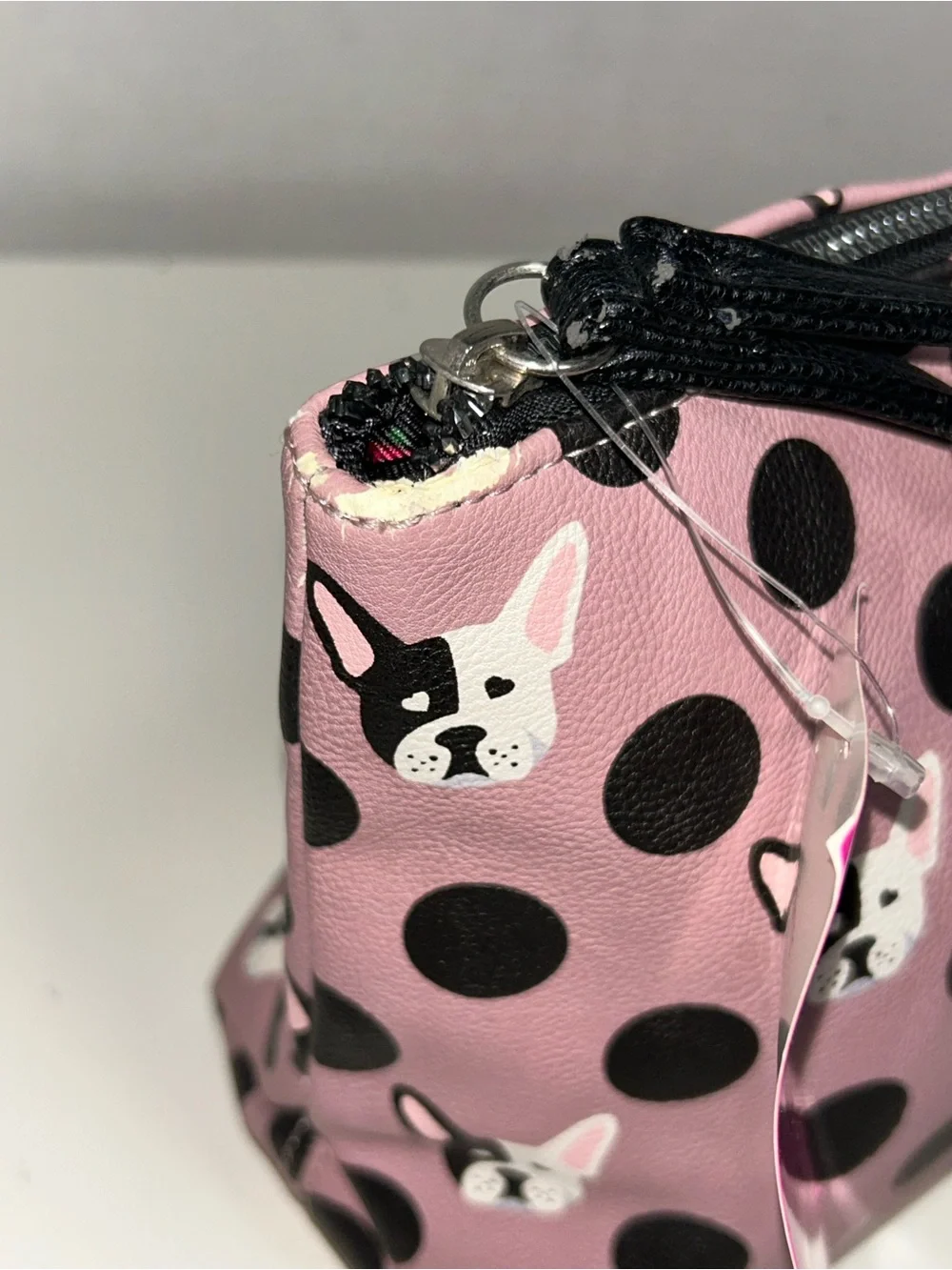 New Betsey Johnson Puppy Bulldog Zip Wristlet Cosmetic Bag HAS FLAWS
